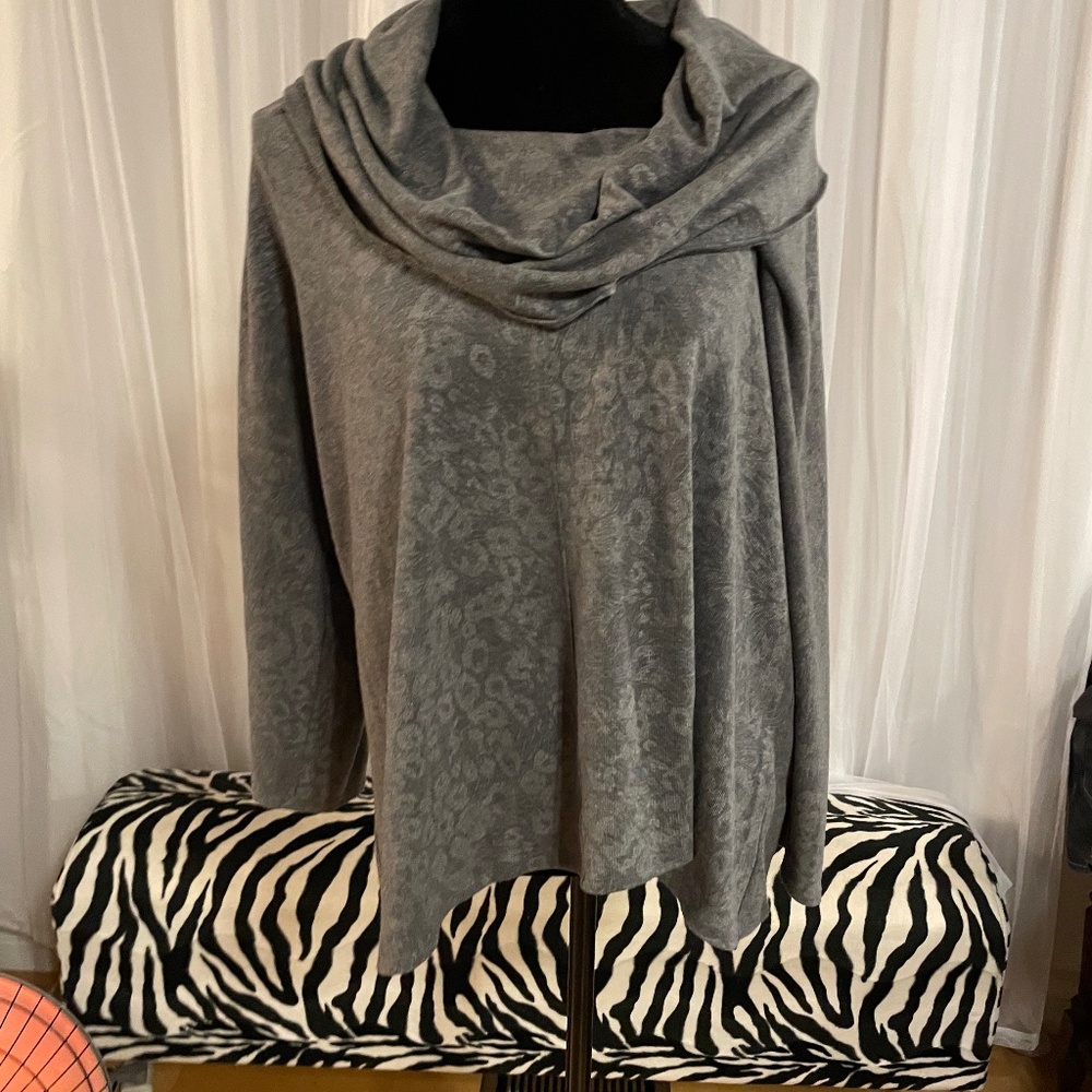 Sejour Size 2X Grey Cowl Neck Sweater